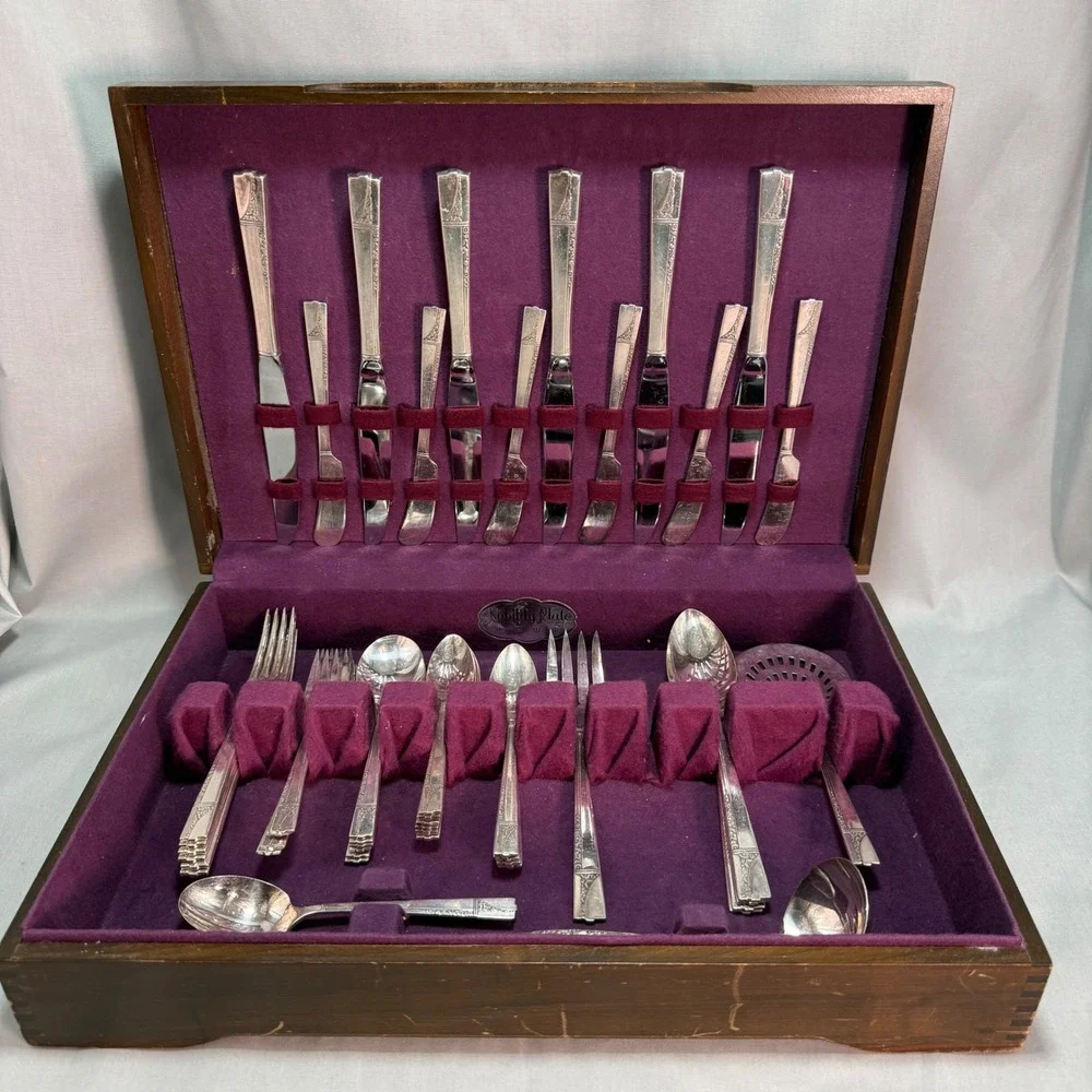 Oneida Caprice Nobility Plate 49 Pc Silverplate Flatware Replacements Art Deco